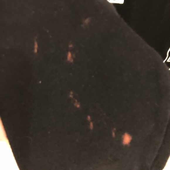 FREE with purchase: Black Sweatshirt, Size S - Picture 2 of 6